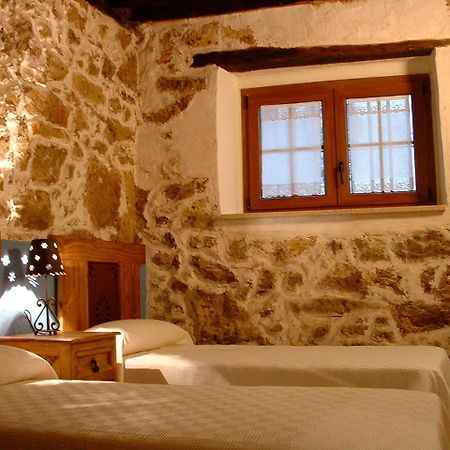 Apartamentos Rurales La Antigua Fonda Candelario Cameră foto